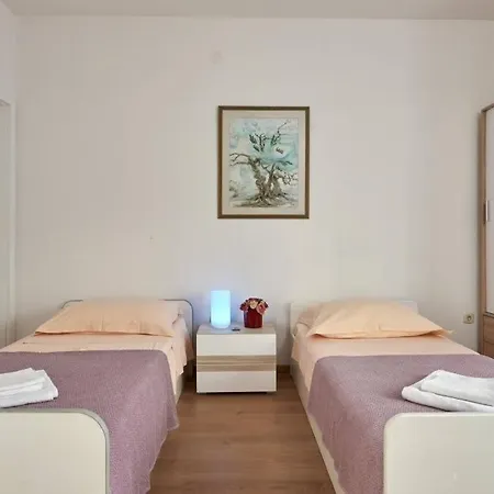 In Slatine With Sea View, Terrace, Air Conditioning, Wi-fi *